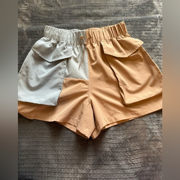 Pants - Womens Fabletics Size Xs Two Toned Athletic Shorts